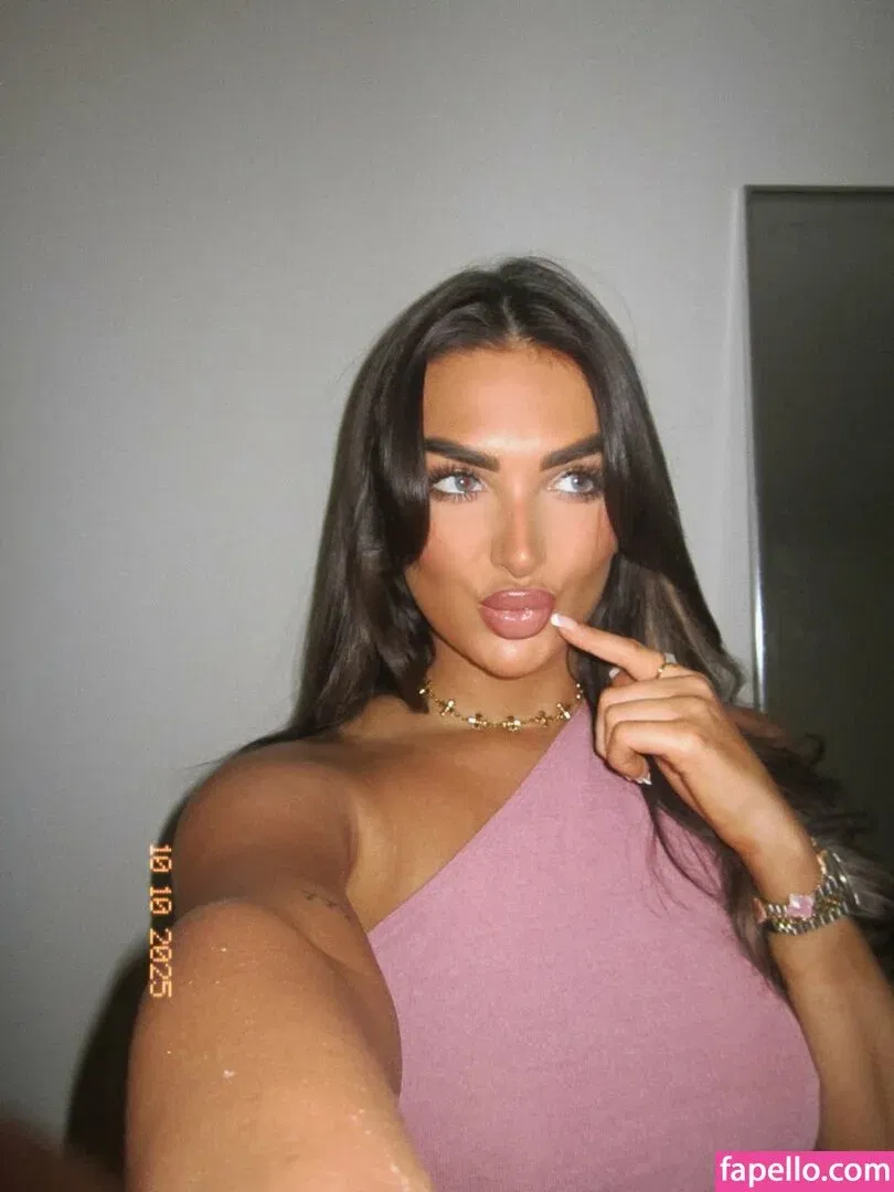 ambsphillips Onlyfans Photo Gallery 