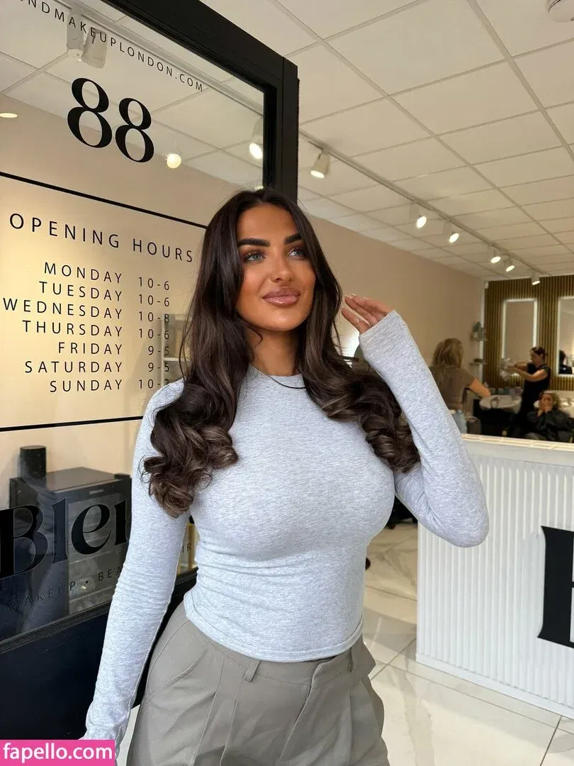 ambsphillips Onlyfans Photo Gallery 