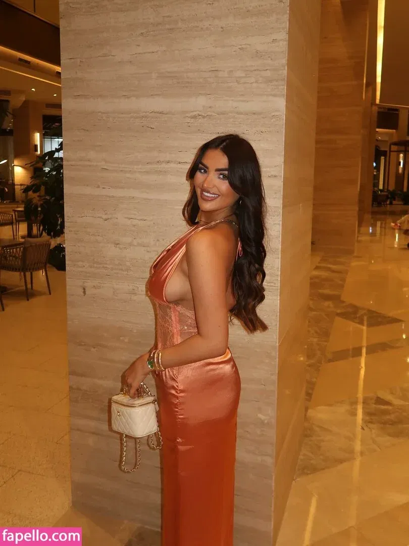 ambsphillips Onlyfans Photo Gallery 