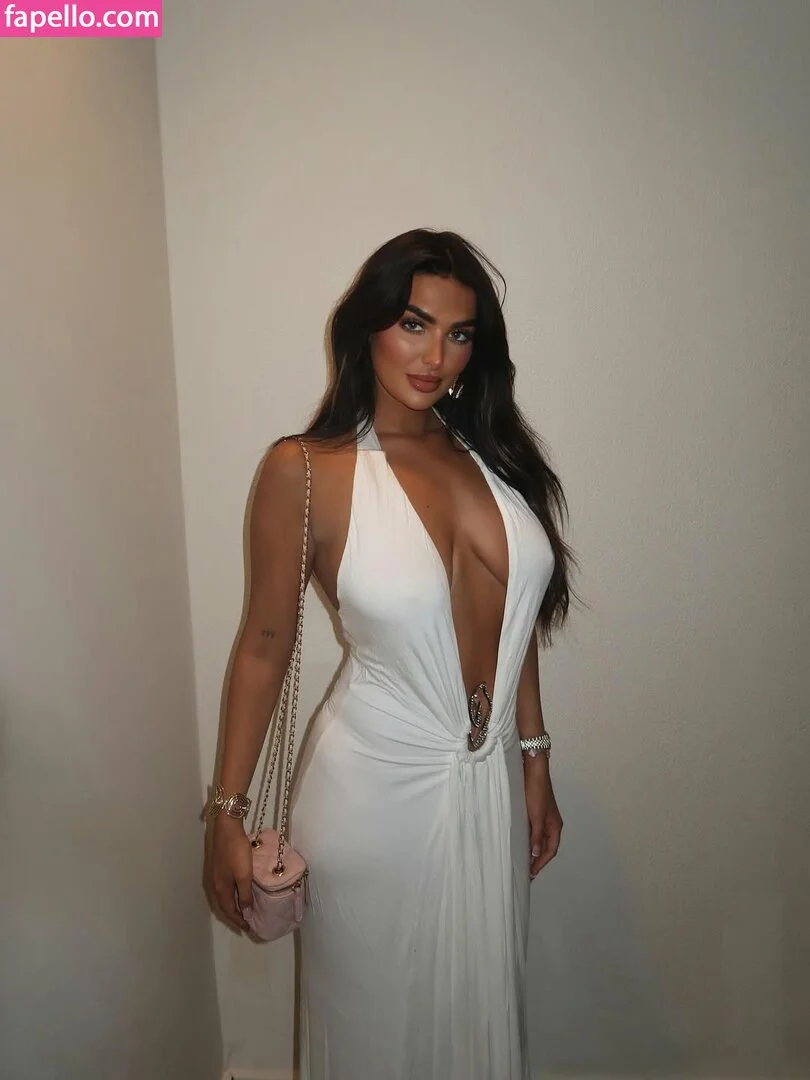 ambsphillips Onlyfans Photo Gallery 