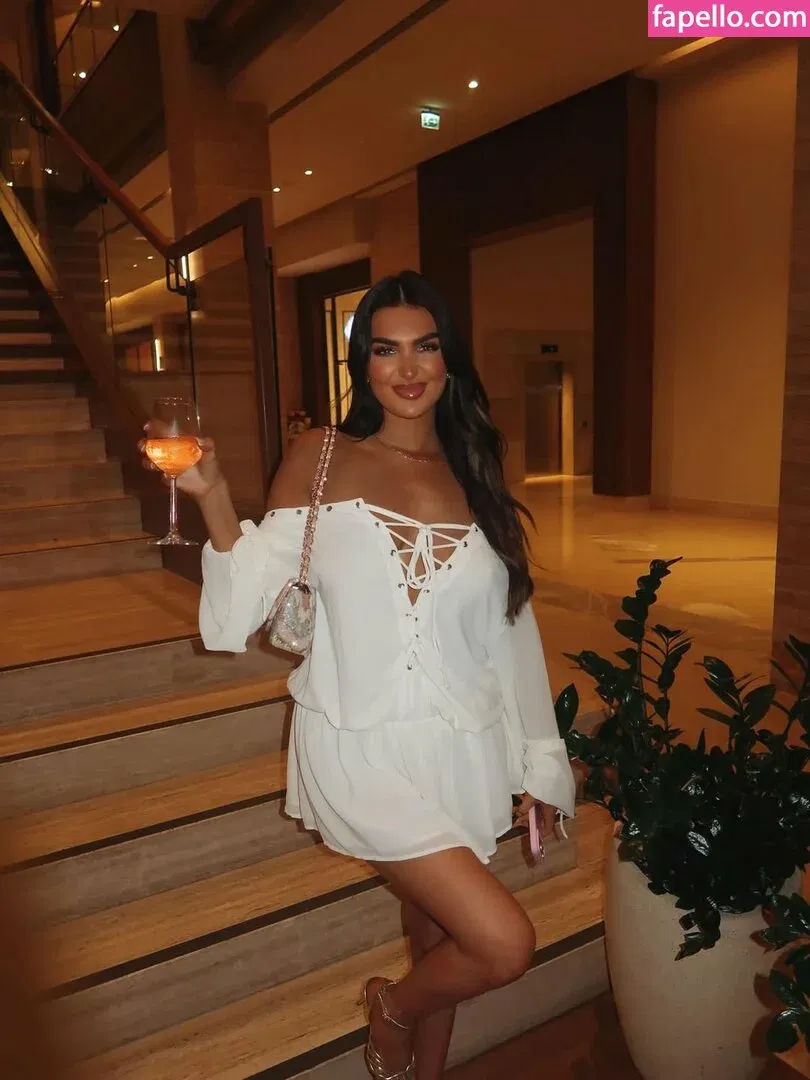 ambsphillips Onlyfans Photo Gallery 