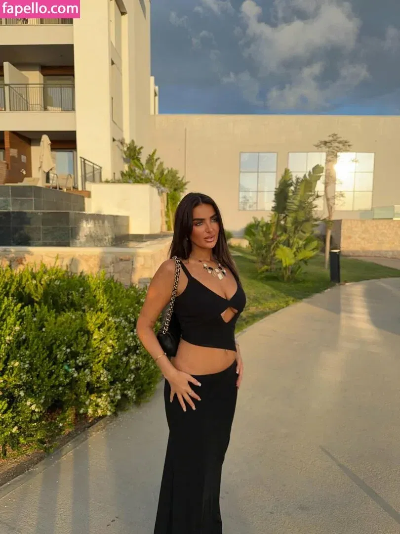 ambsphillips Onlyfans Photo Gallery 