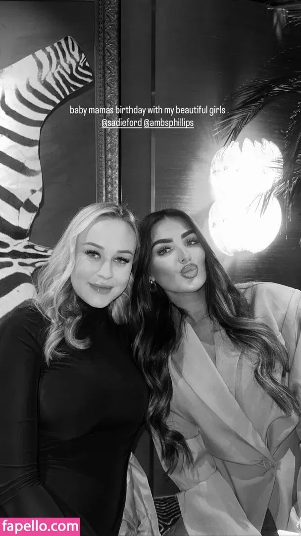 ambsphillips Onlyfans Photo Gallery 