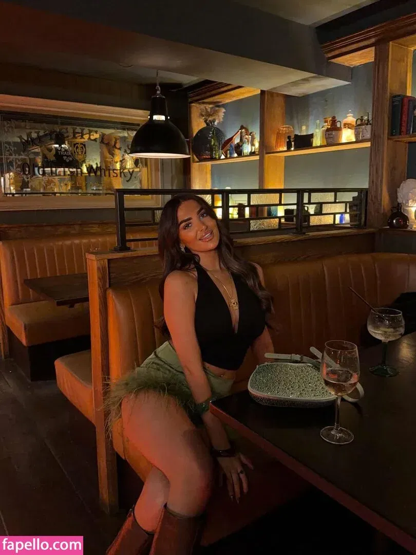 ambsphillips Onlyfans Photo Gallery 