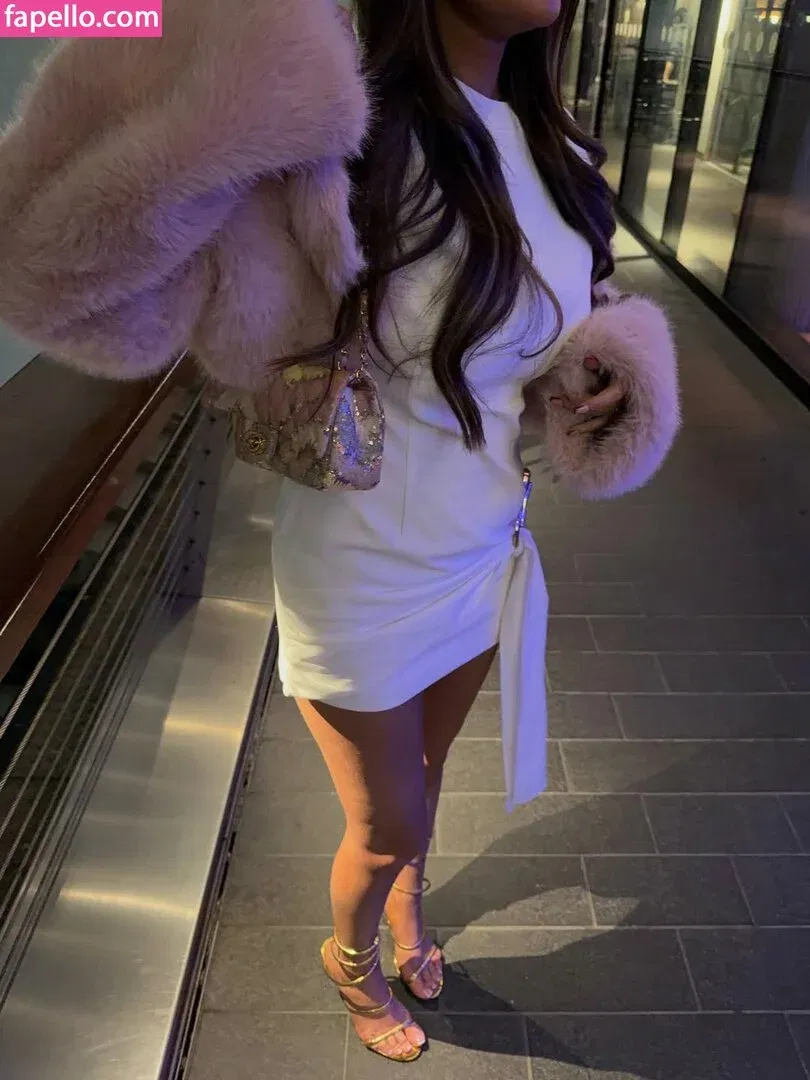 ambsphillips Onlyfans Photo Gallery 