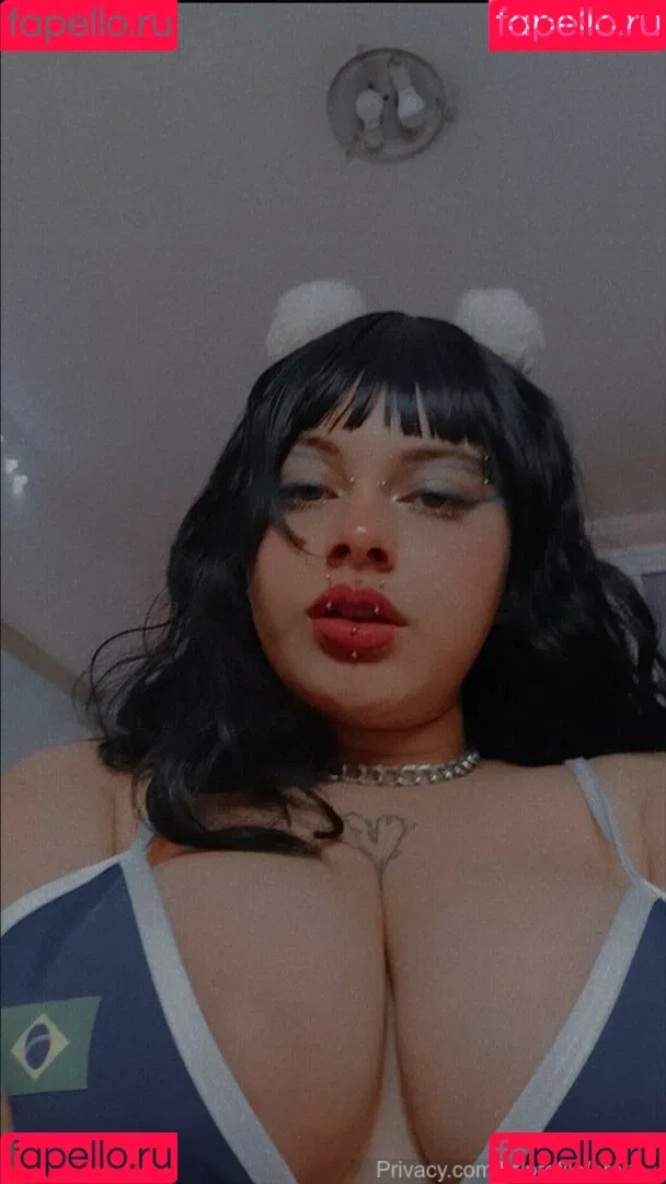 Bratz.sw Onlyfans Photo Gallery 