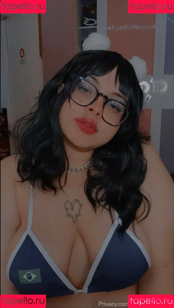 Bratz.sw Onlyfans Photo Gallery 