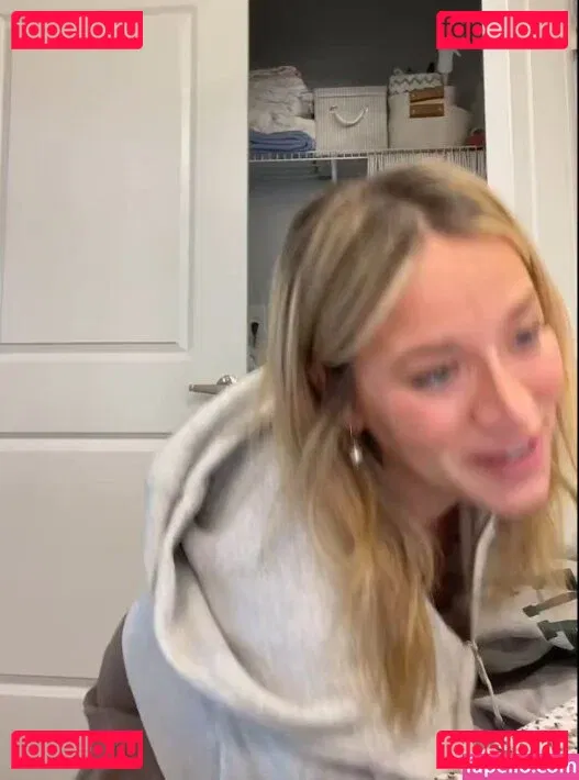 Zoey Aune Onlyfans Photo Gallery 