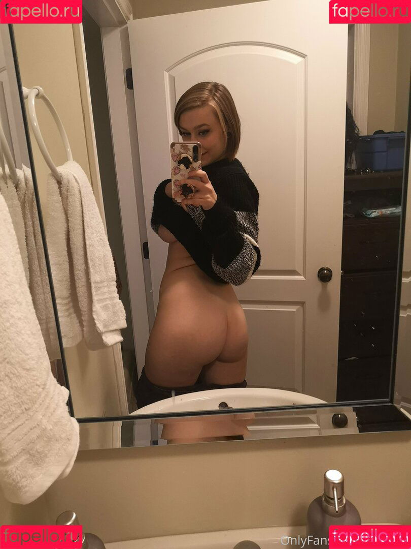 trynatie Onlyfans Photo Gallery 