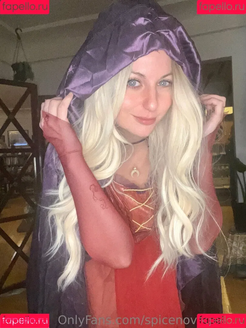 spicenovageektv Onlyfans Photo Gallery 