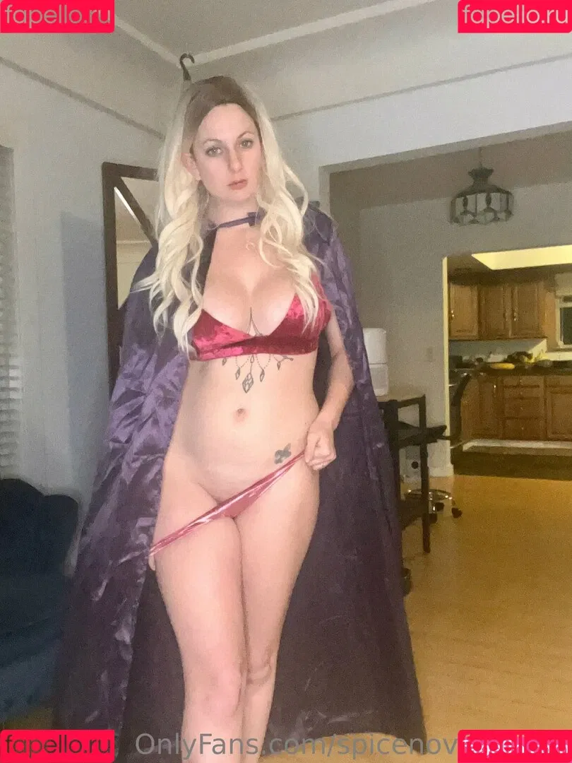 spicenovageektv Onlyfans Photo Gallery 