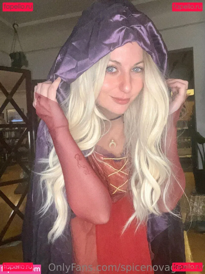 spicenovageektv Onlyfans Photo Gallery 