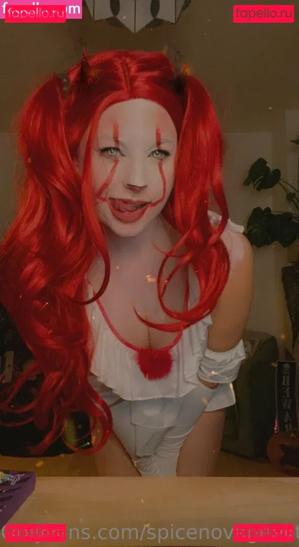 spicenovageektv Onlyfans Photo Gallery 