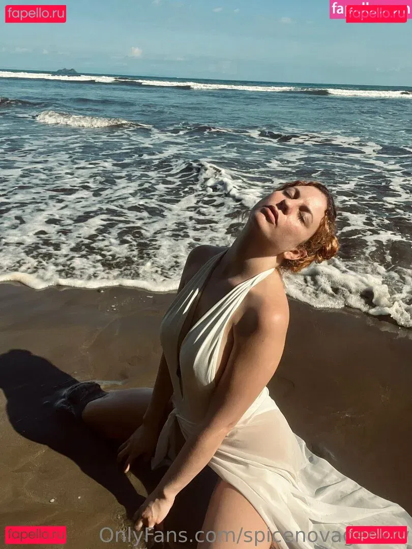 spicenovageektv Onlyfans Photo Gallery 