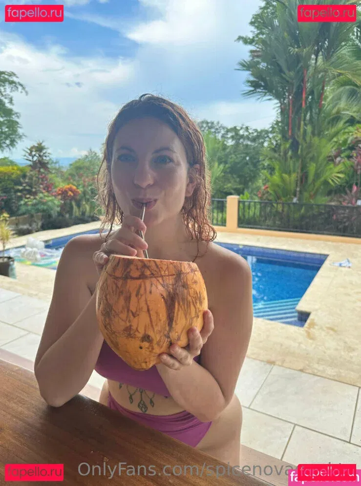 spicenovageektv Onlyfans Photo Gallery 