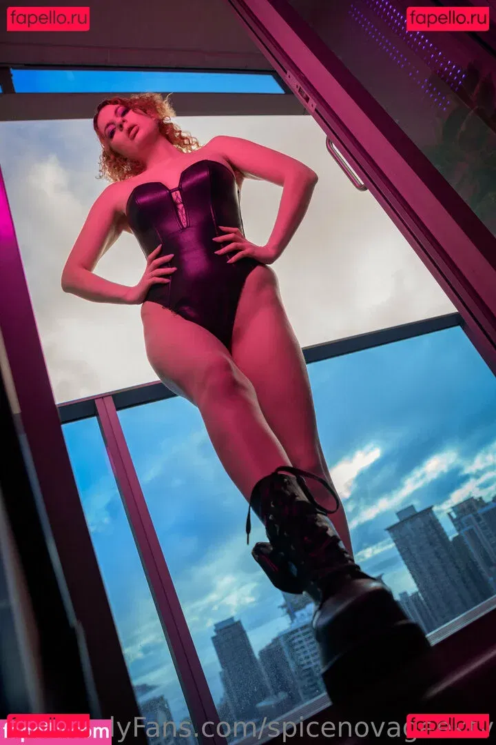 spicenovageektv Onlyfans Photo Gallery 