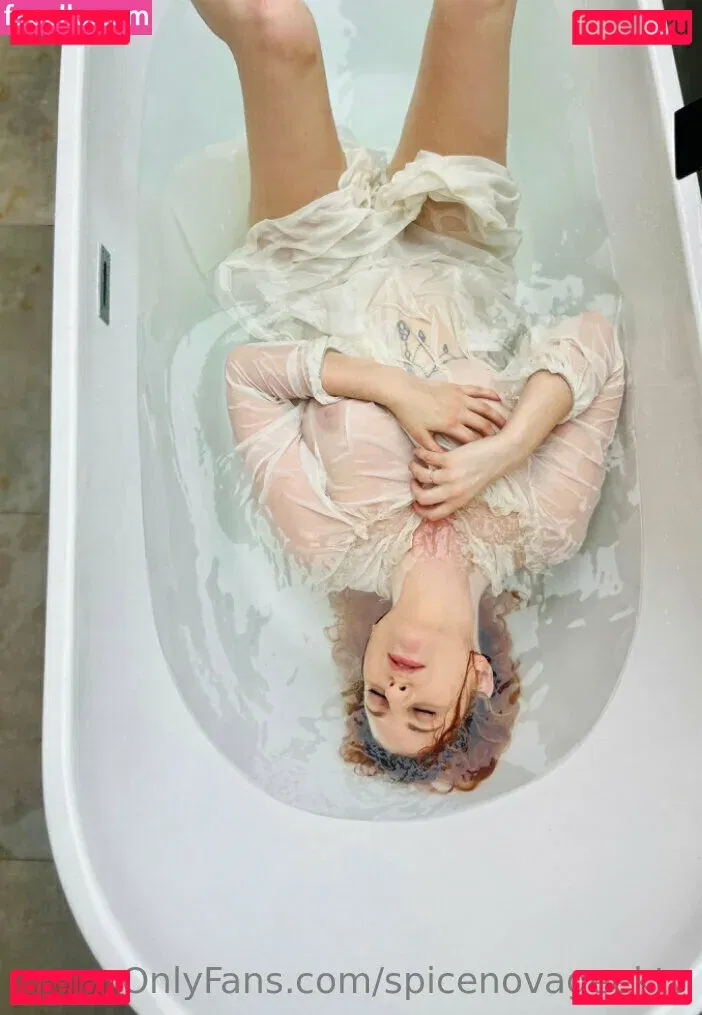 spicenovageektv Onlyfans Photo Gallery 