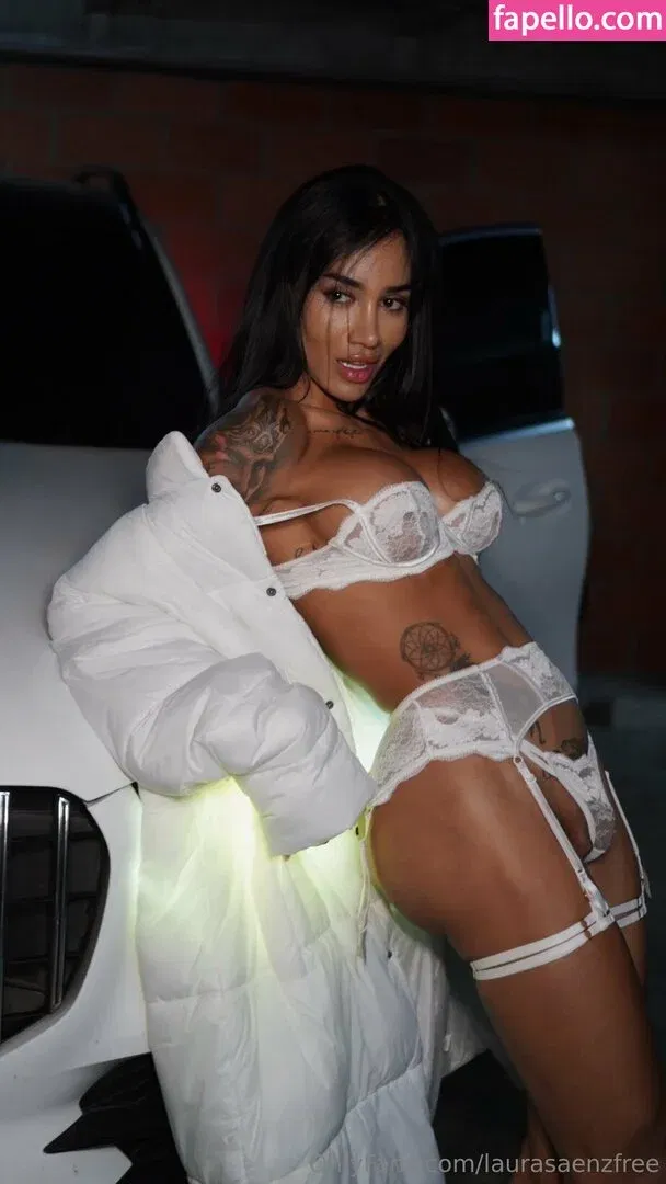 laurasaenzfree Onlyfans Photo Gallery 