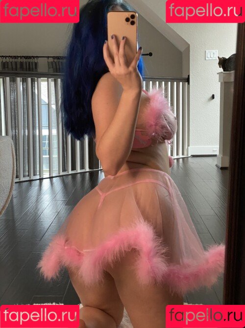 SkyWallace Onlyfans Photo Gallery 