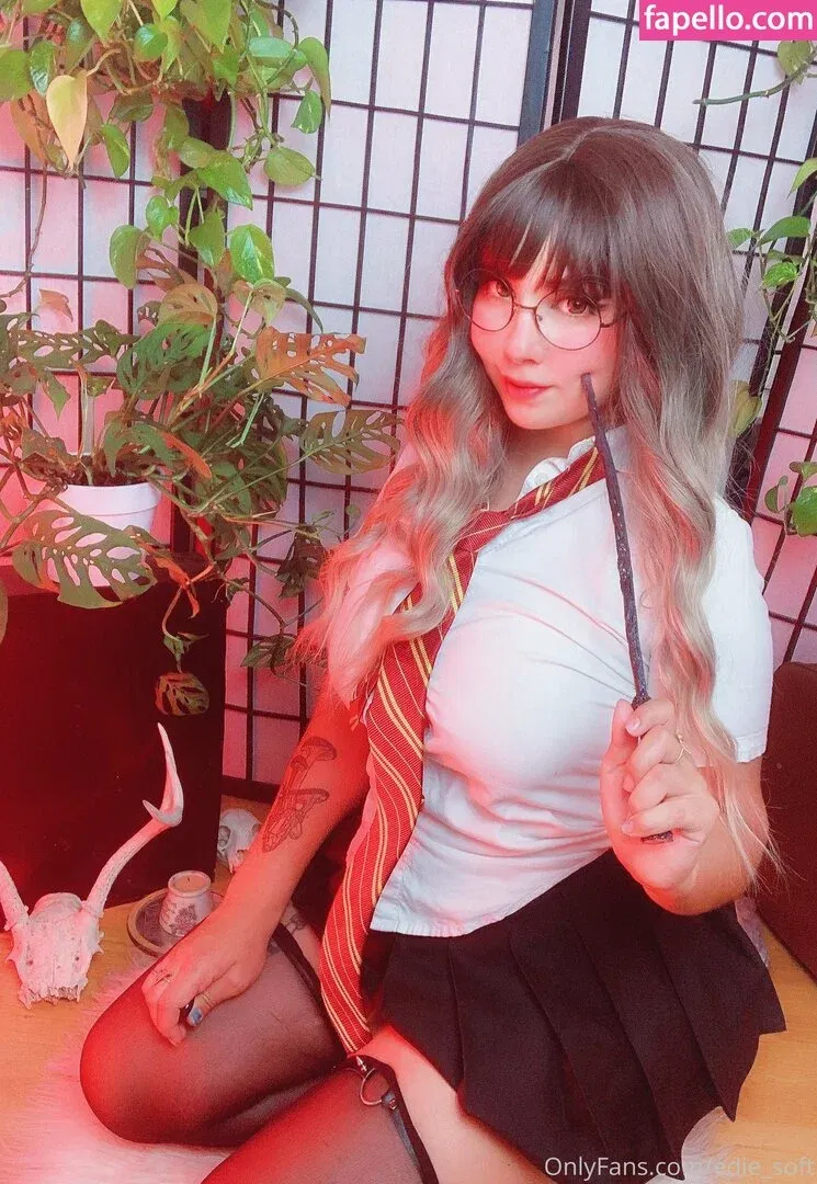 edie_soft Onlyfans Photo Gallery 