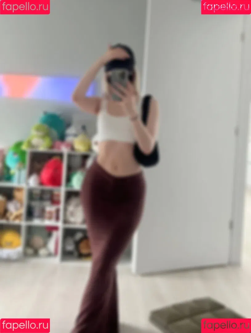 veefroggy Onlyfans Photo Gallery 