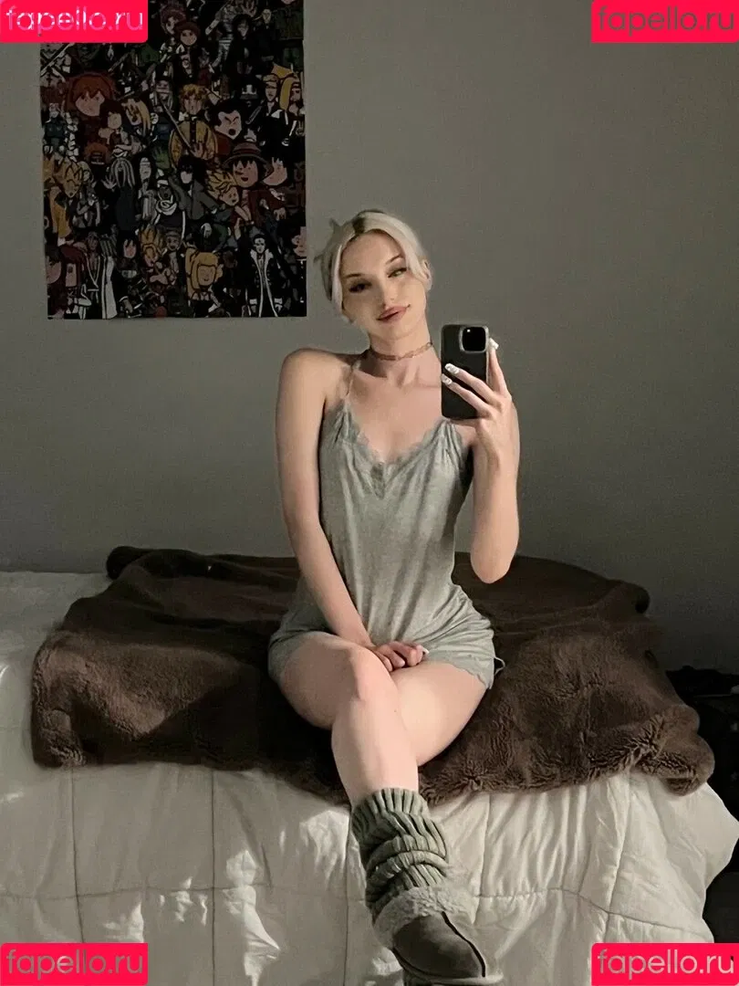 veefroggy Onlyfans Photo Gallery 