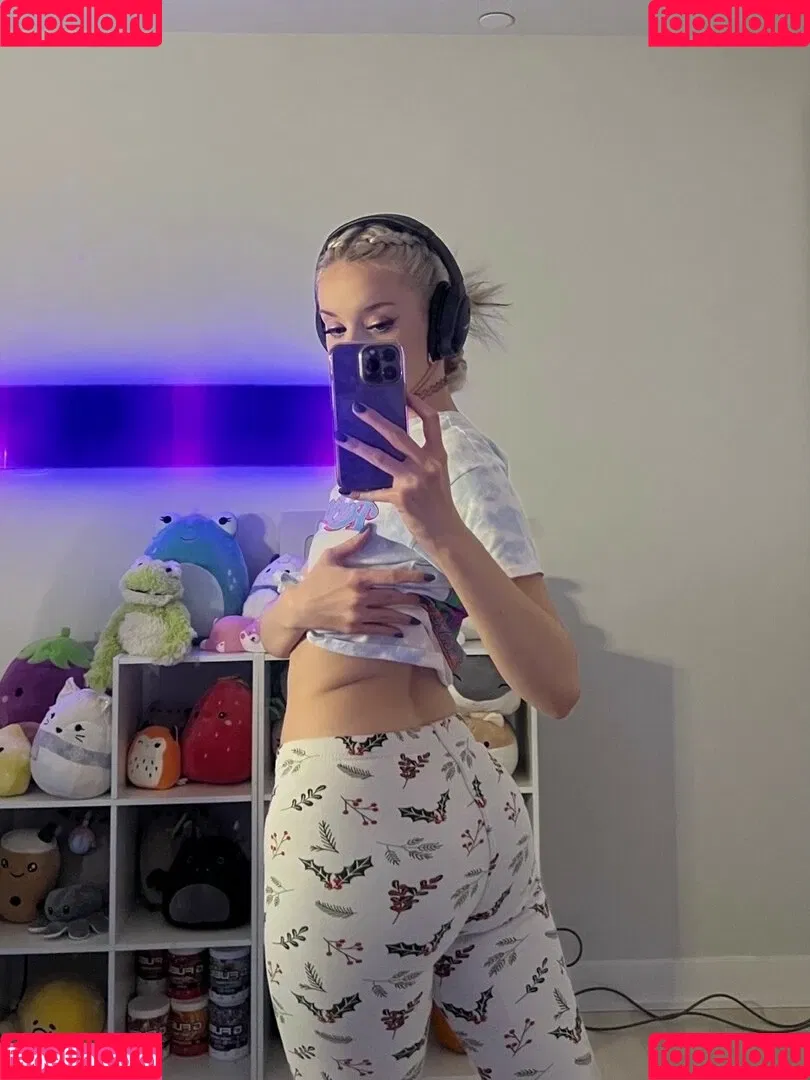 veefroggy Onlyfans Photo Gallery 