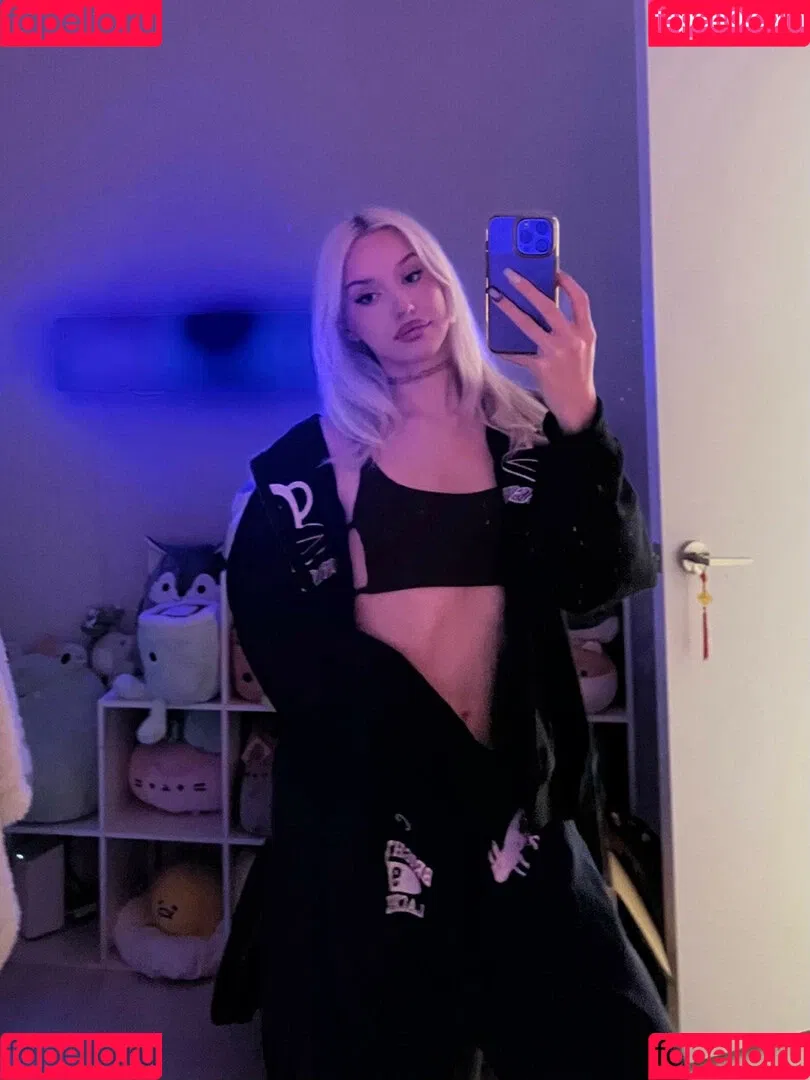 veefroggy Onlyfans Photo Gallery 