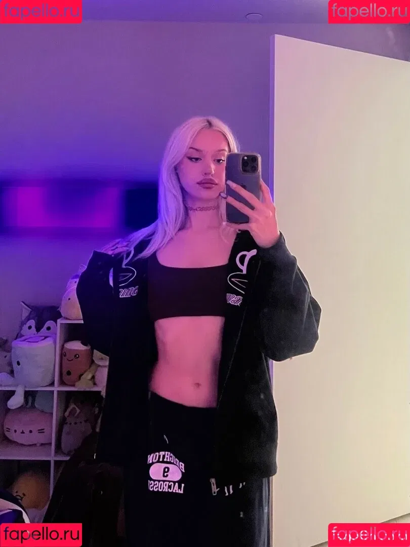 veefroggy Onlyfans Photo Gallery 