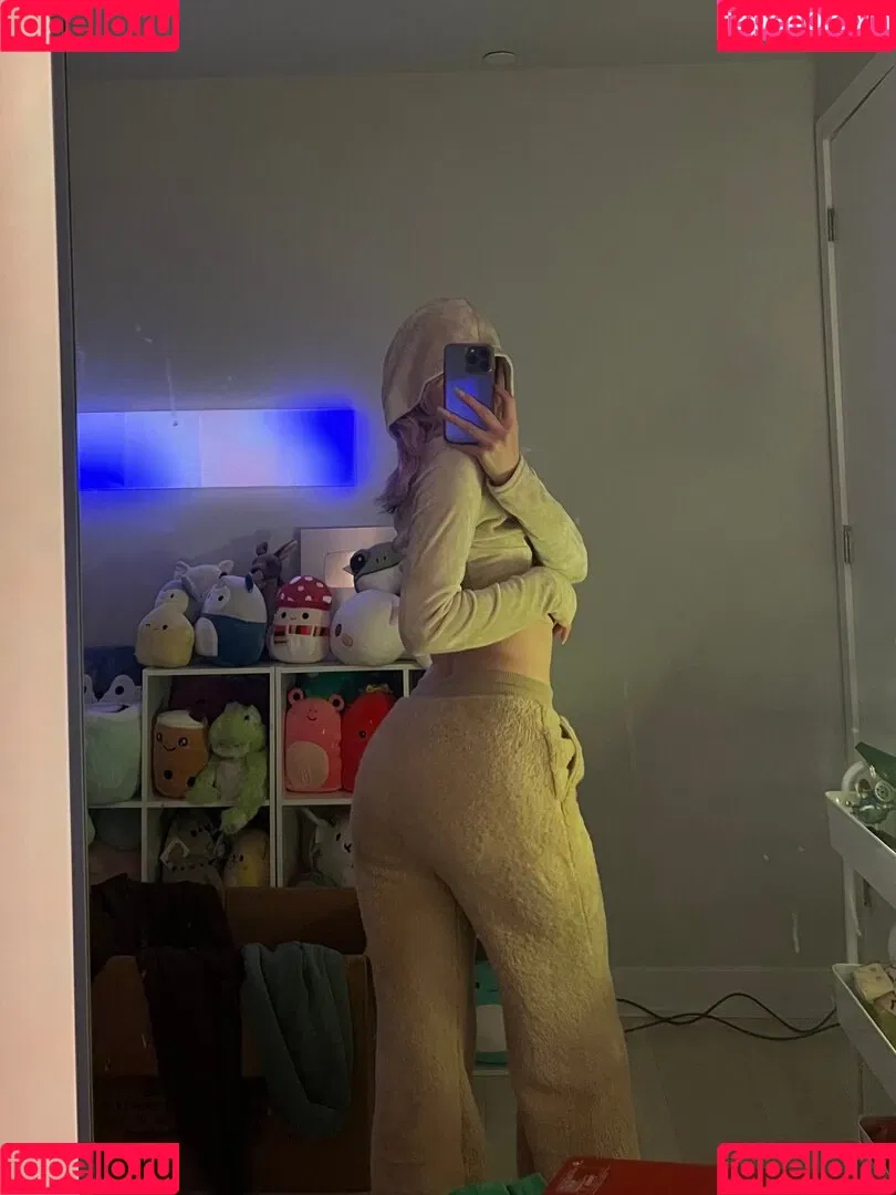 veefroggy Onlyfans Photo Gallery 