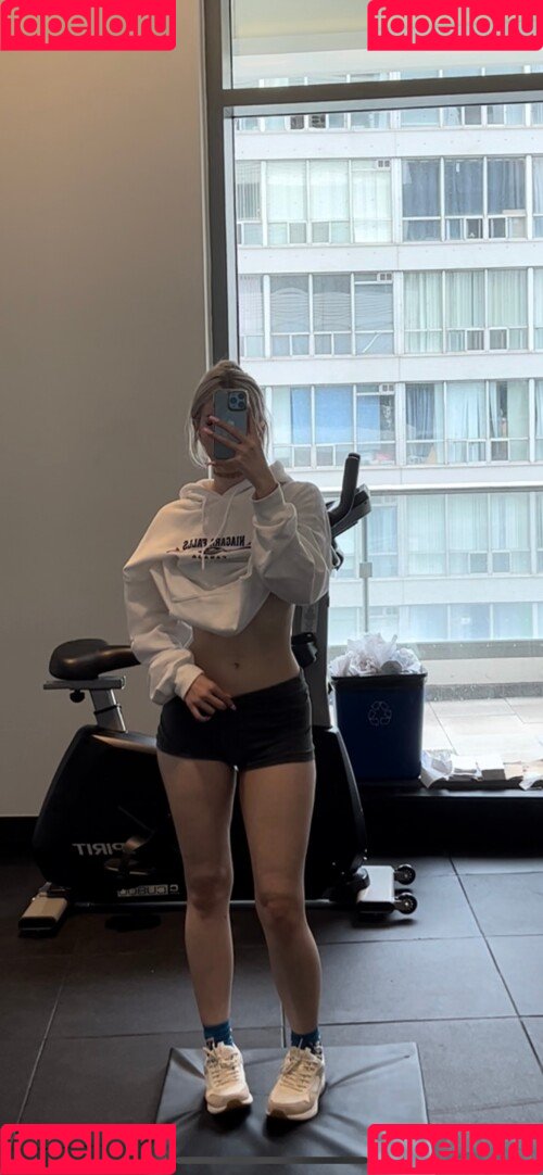 veefroggy Onlyfans Photo Gallery 