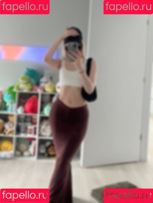 veefroggy Onlyfans Photo Gallery 