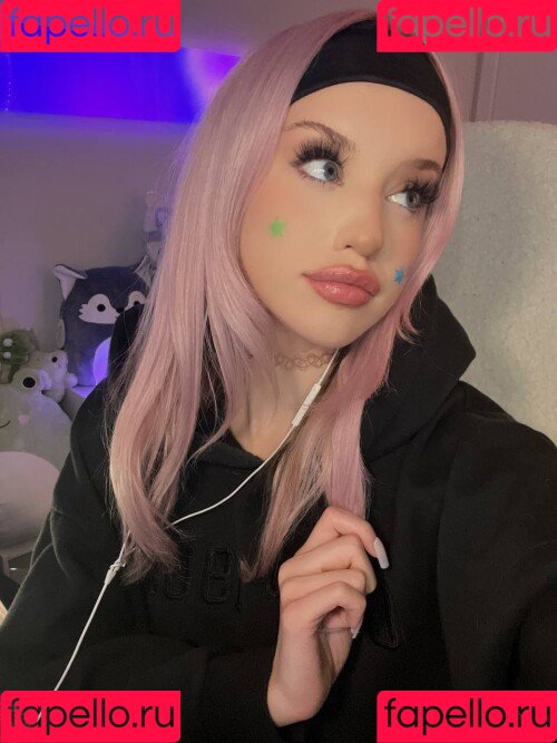 veefroggy Onlyfans Photo Gallery 