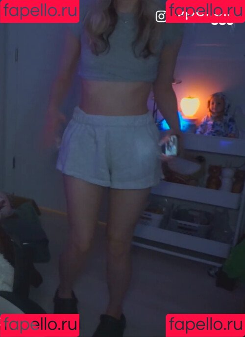 veefroggy Onlyfans Photo Gallery 