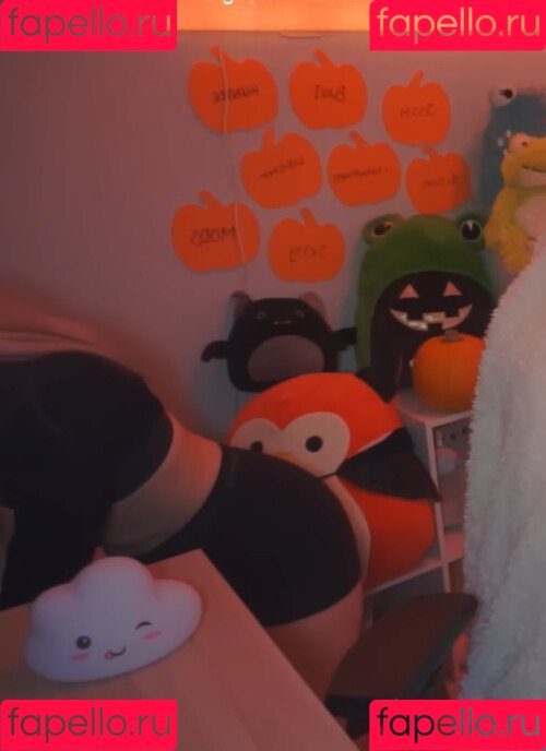 veefroggy Onlyfans Photo Gallery 