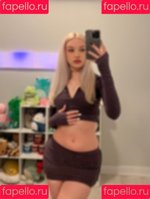 veefroggy Onlyfans Photo Gallery 