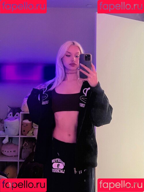 veefroggy Onlyfans Photo Gallery 