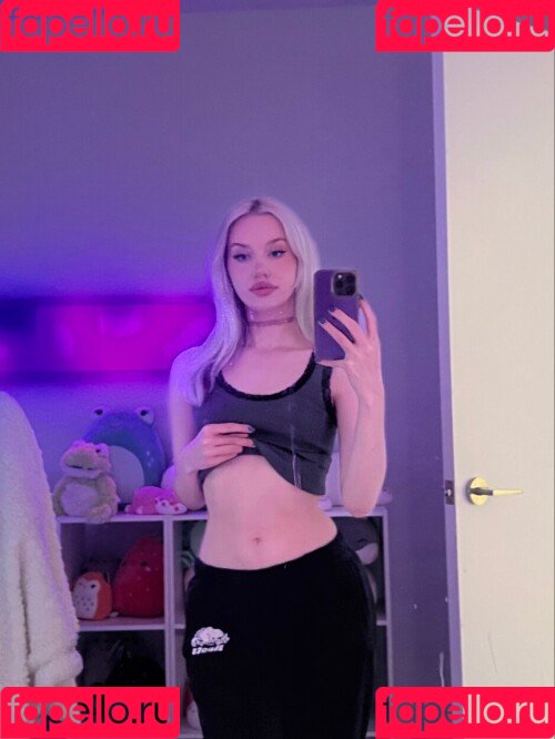 veefroggy Onlyfans Photo Gallery 