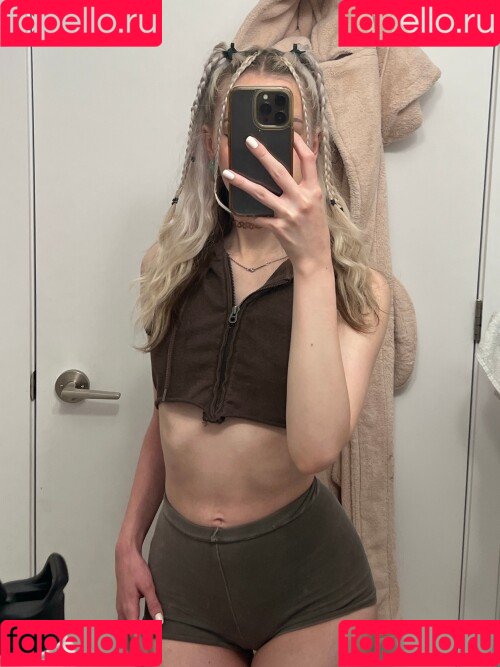 veefroggy Onlyfans Photo Gallery 