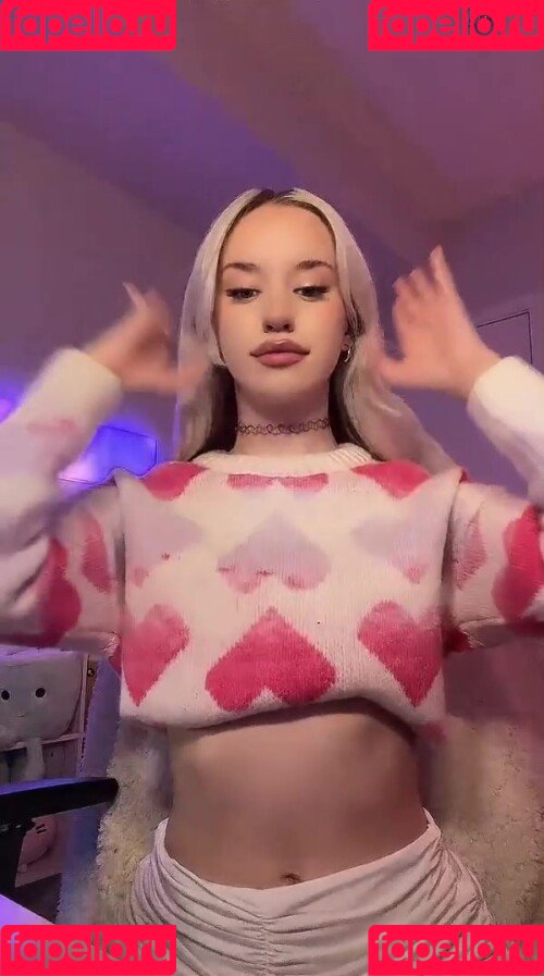 veefroggy Onlyfans Photo Gallery 