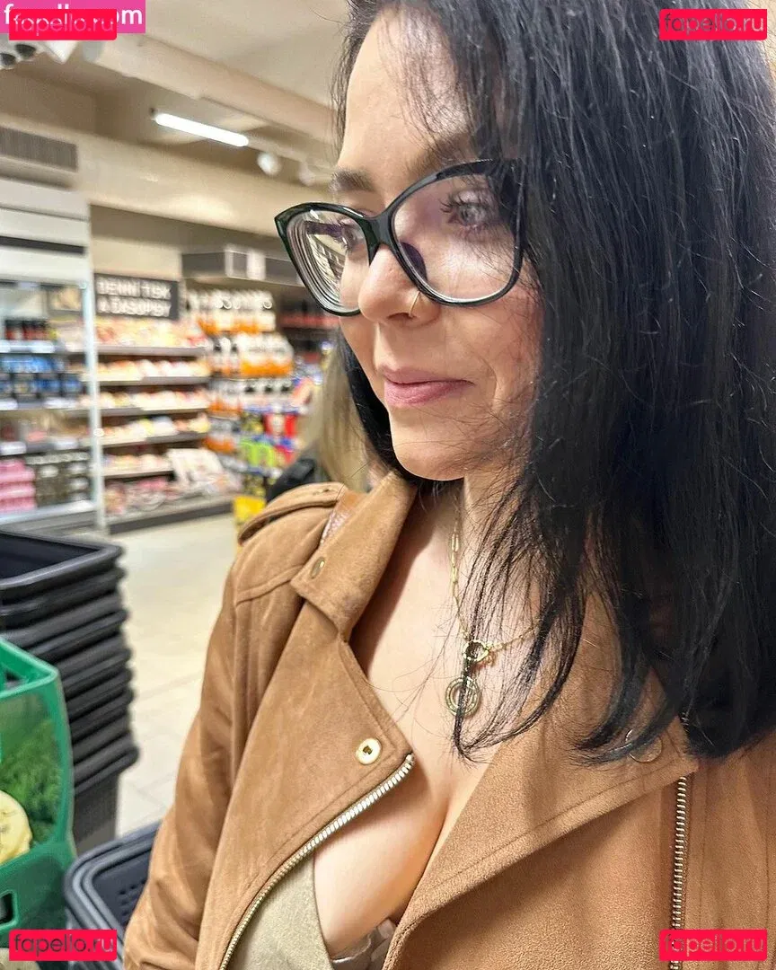 Shione Cooper Onlyfans Photo Gallery 