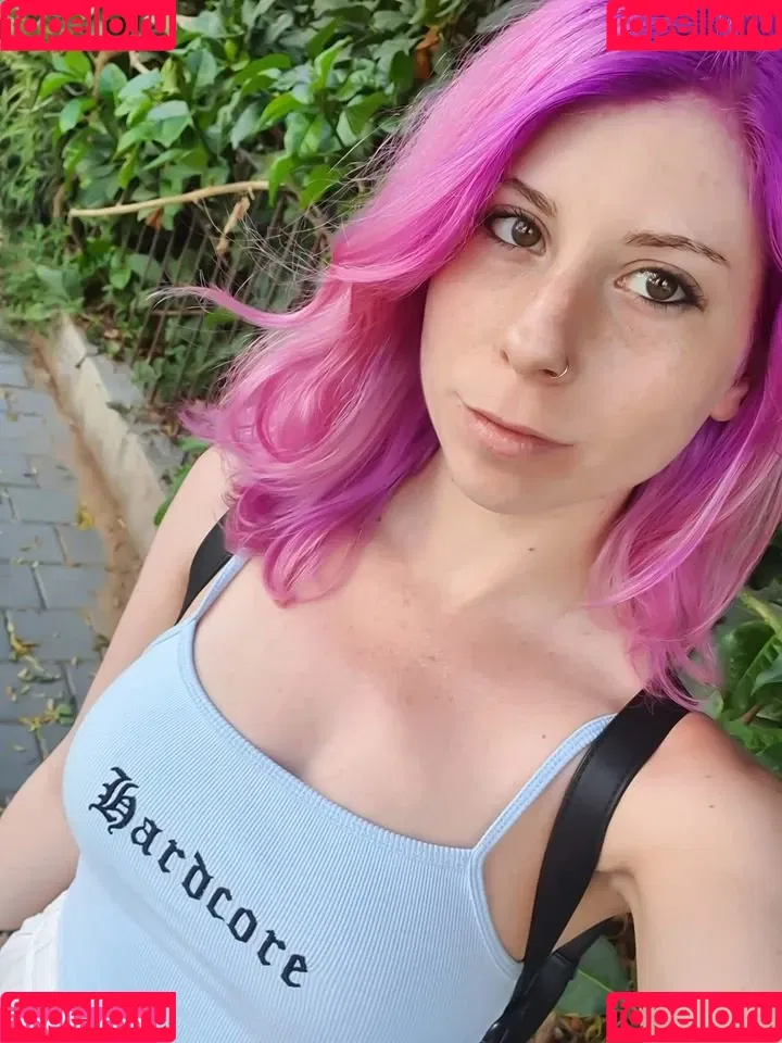 May K Onlyfans Photo Gallery 
