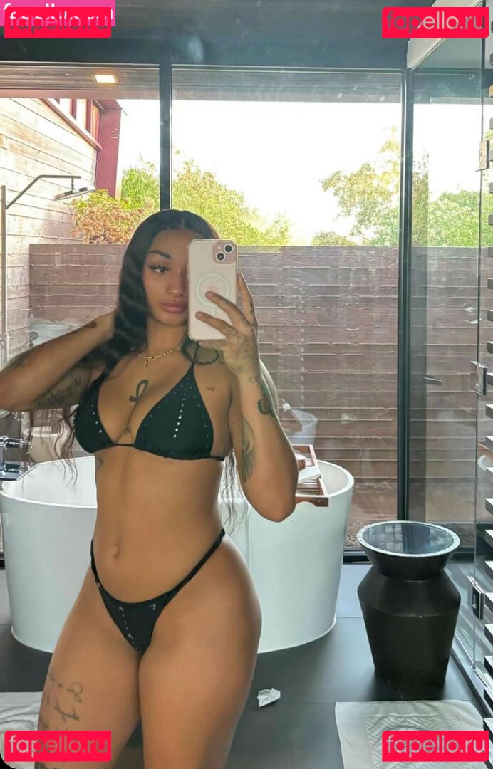 Maya B / b.maya / mayab_______ Onlyfans Photo Gallery 