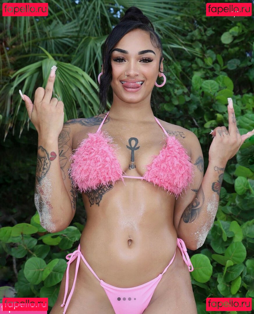 Maya B / b.maya / mayab_______ Onlyfans Photo Gallery 