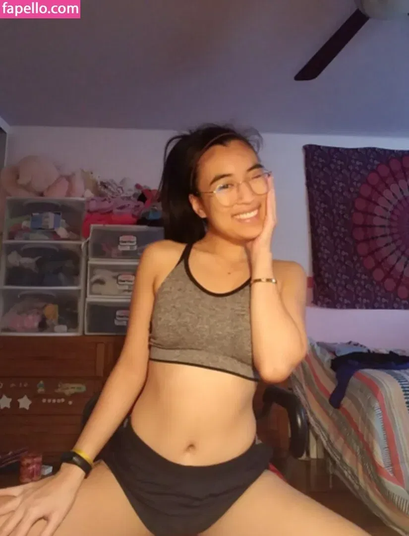 Ava Tran Onlyfans Photo Gallery 