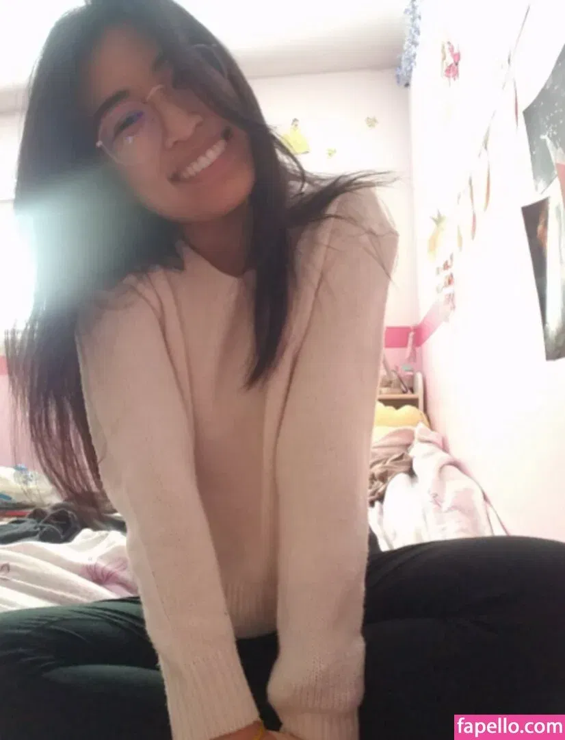 Ava Tran Onlyfans Photo Gallery 