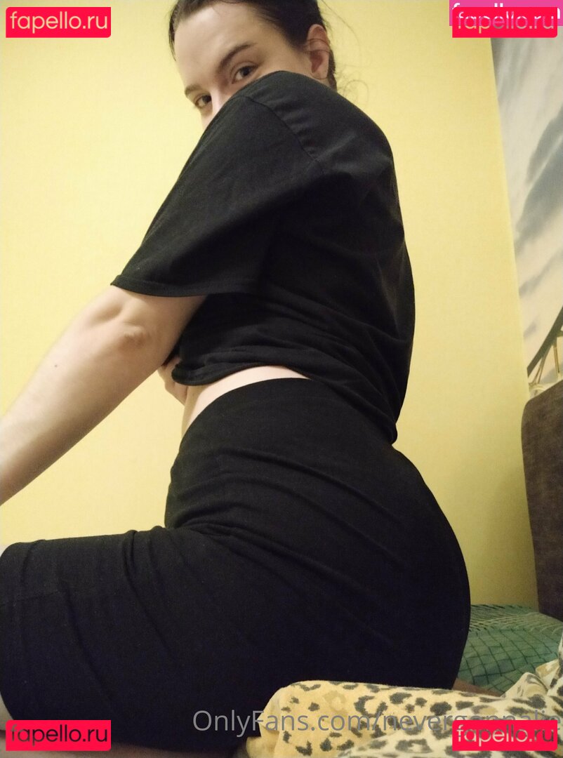 nevergonnalie / nevergonnalie_ Onlyfans Photo Gallery 