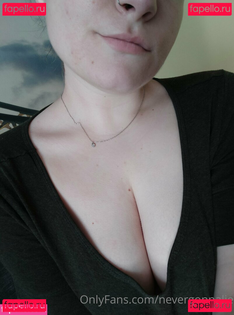 nevergonnalie / nevergonnalie_ Onlyfans Photo Gallery 