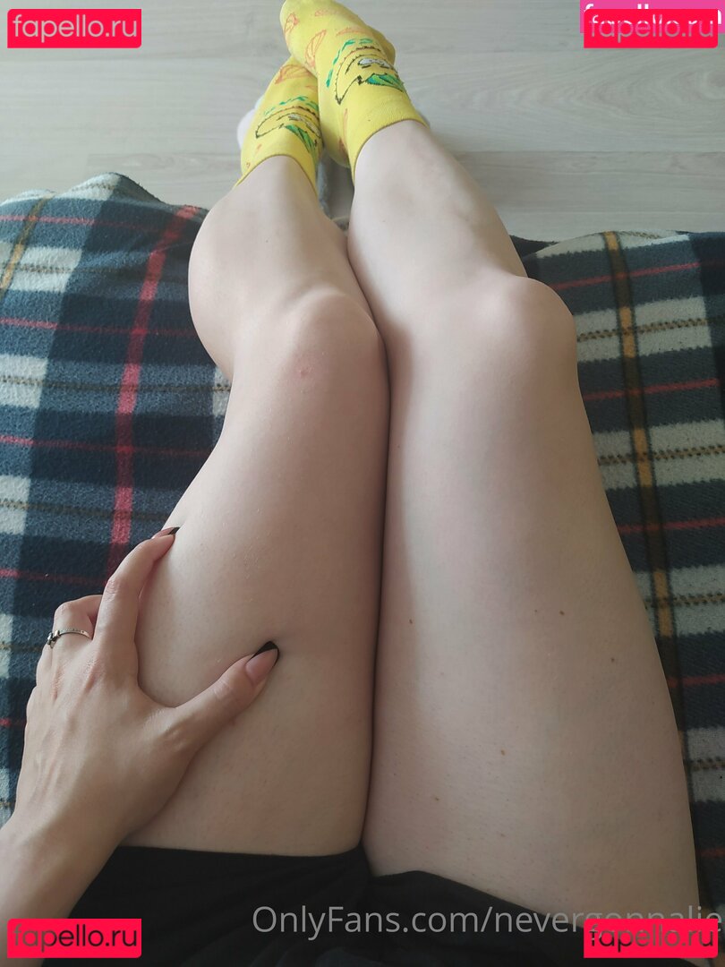 nevergonnalie / nevergonnalie_ Onlyfans Photo Gallery 