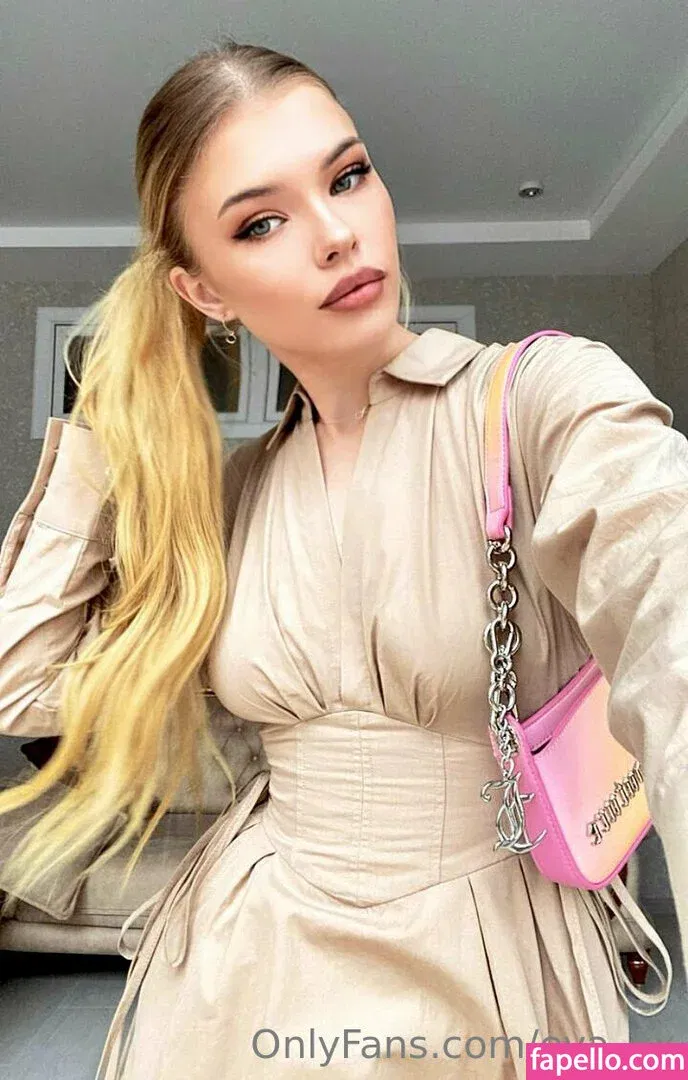 eva_xx Onlyfans Photo Gallery 